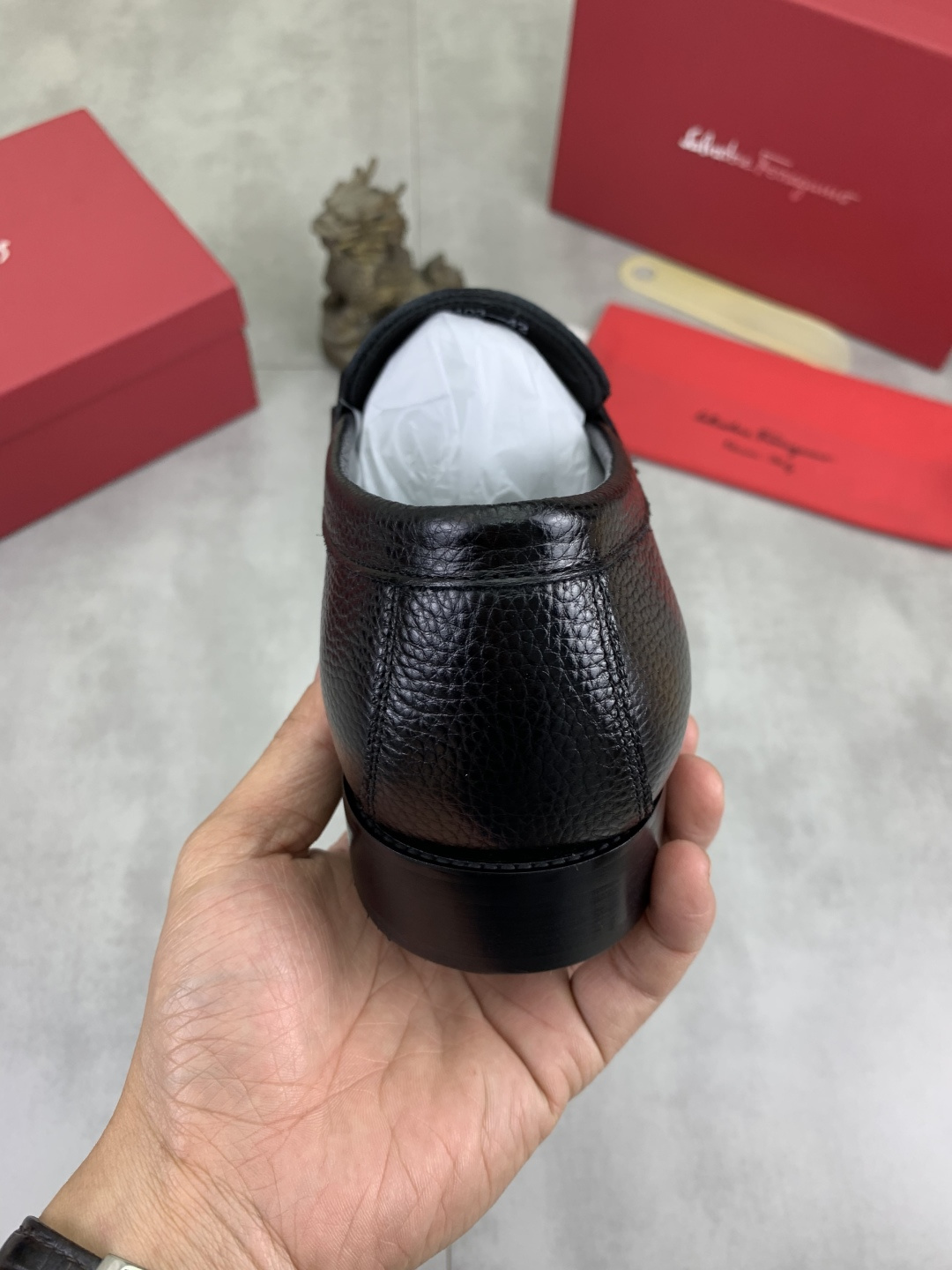 LV shoe