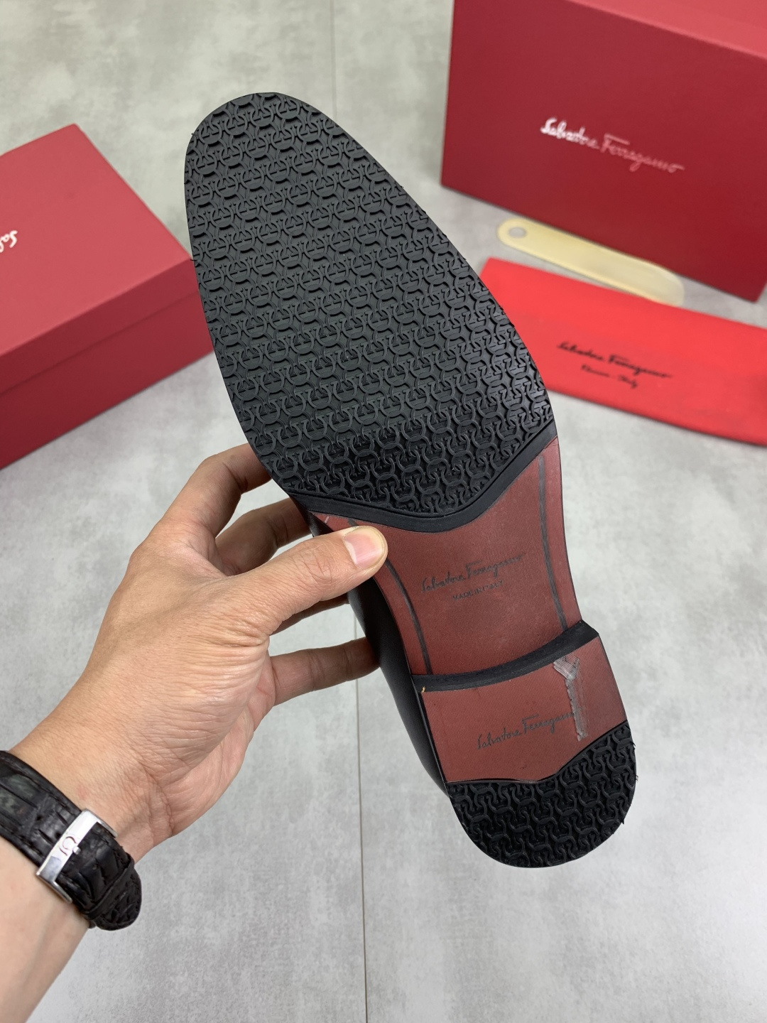 LV shoe