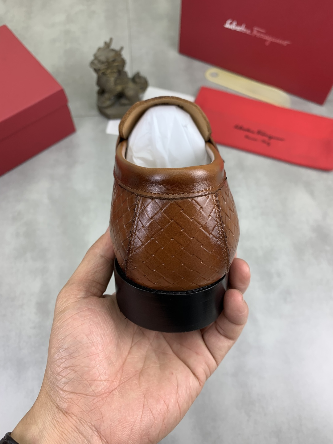 LV shoe
