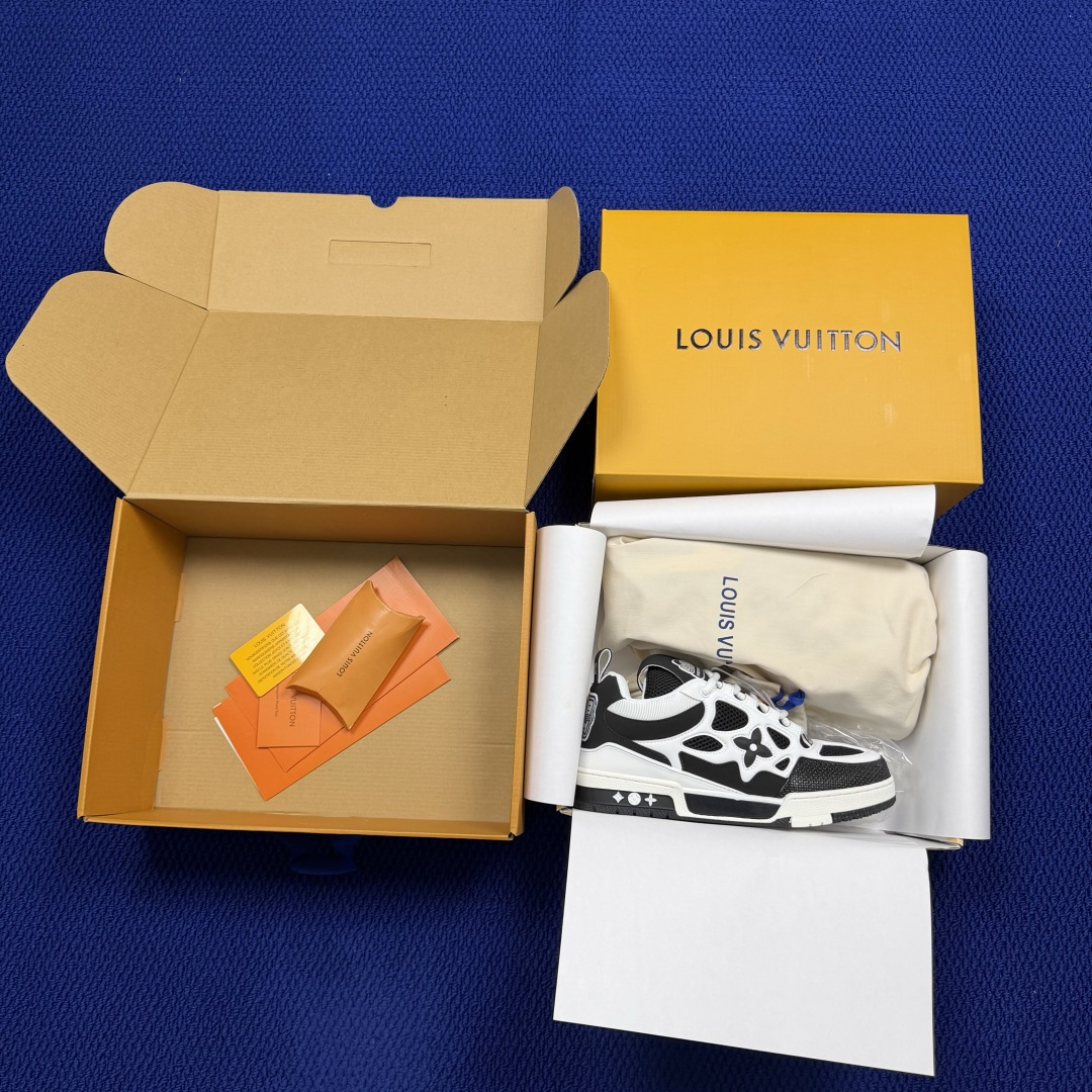 LV shoe