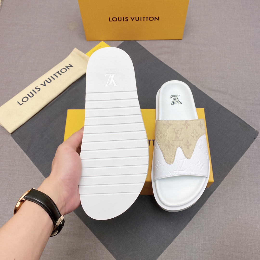 LV shoe