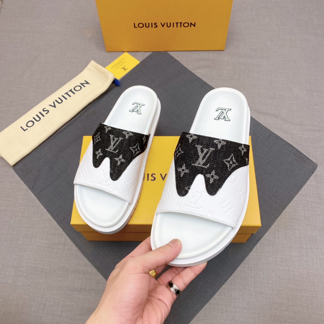 LV shoe
