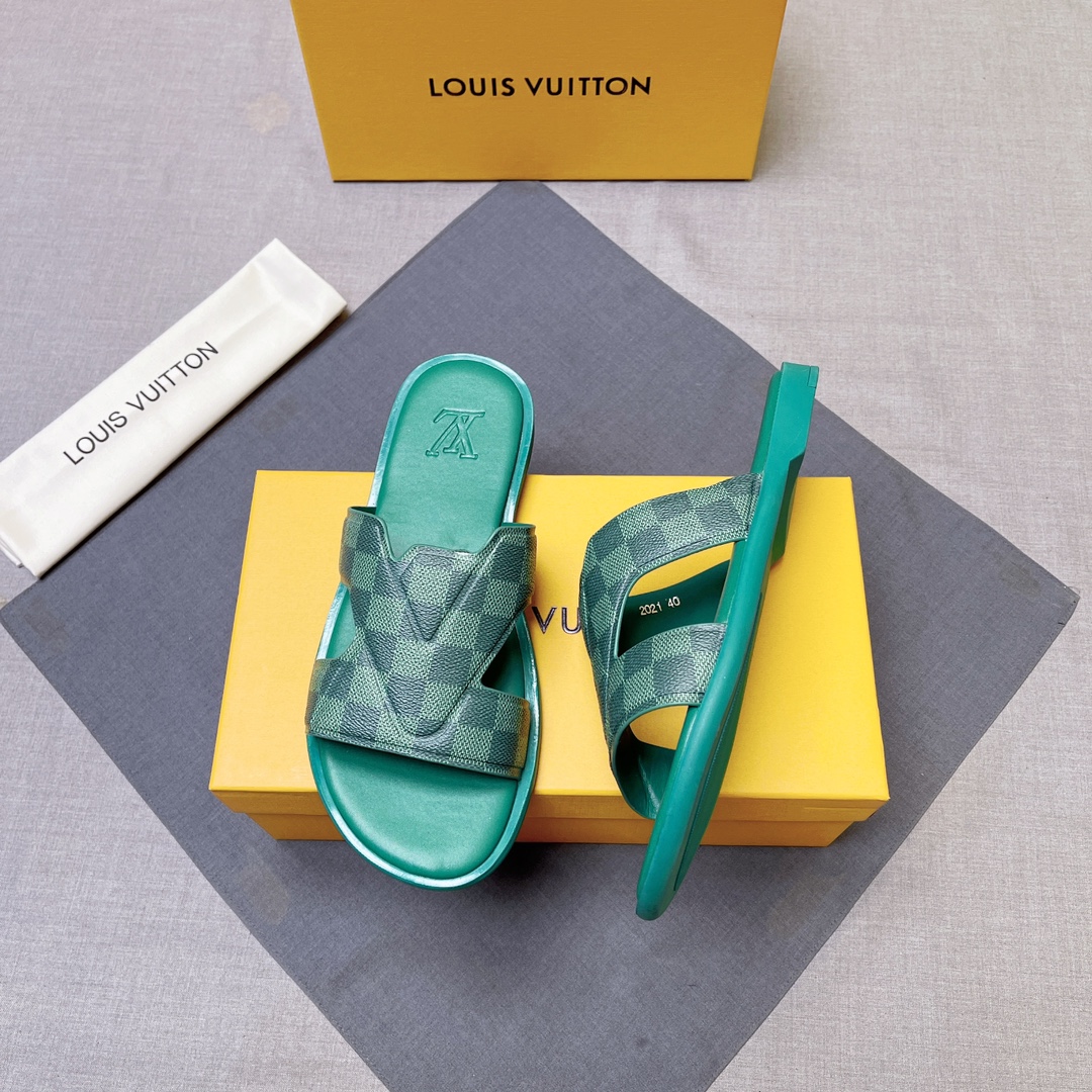 LV shoe