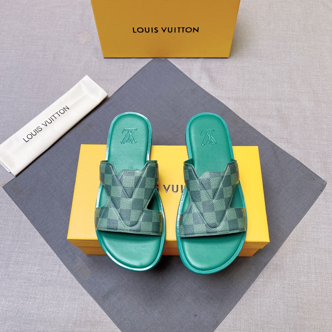 LV shoe