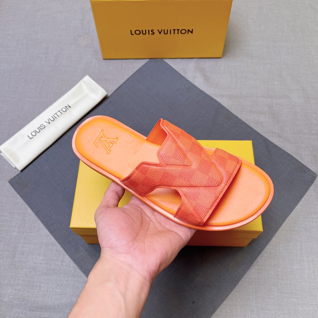 LV shoe
