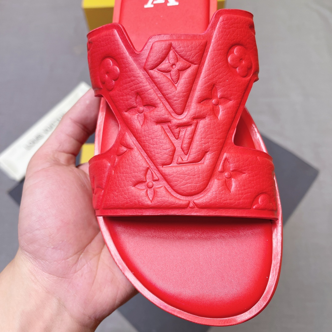 LV shoe
