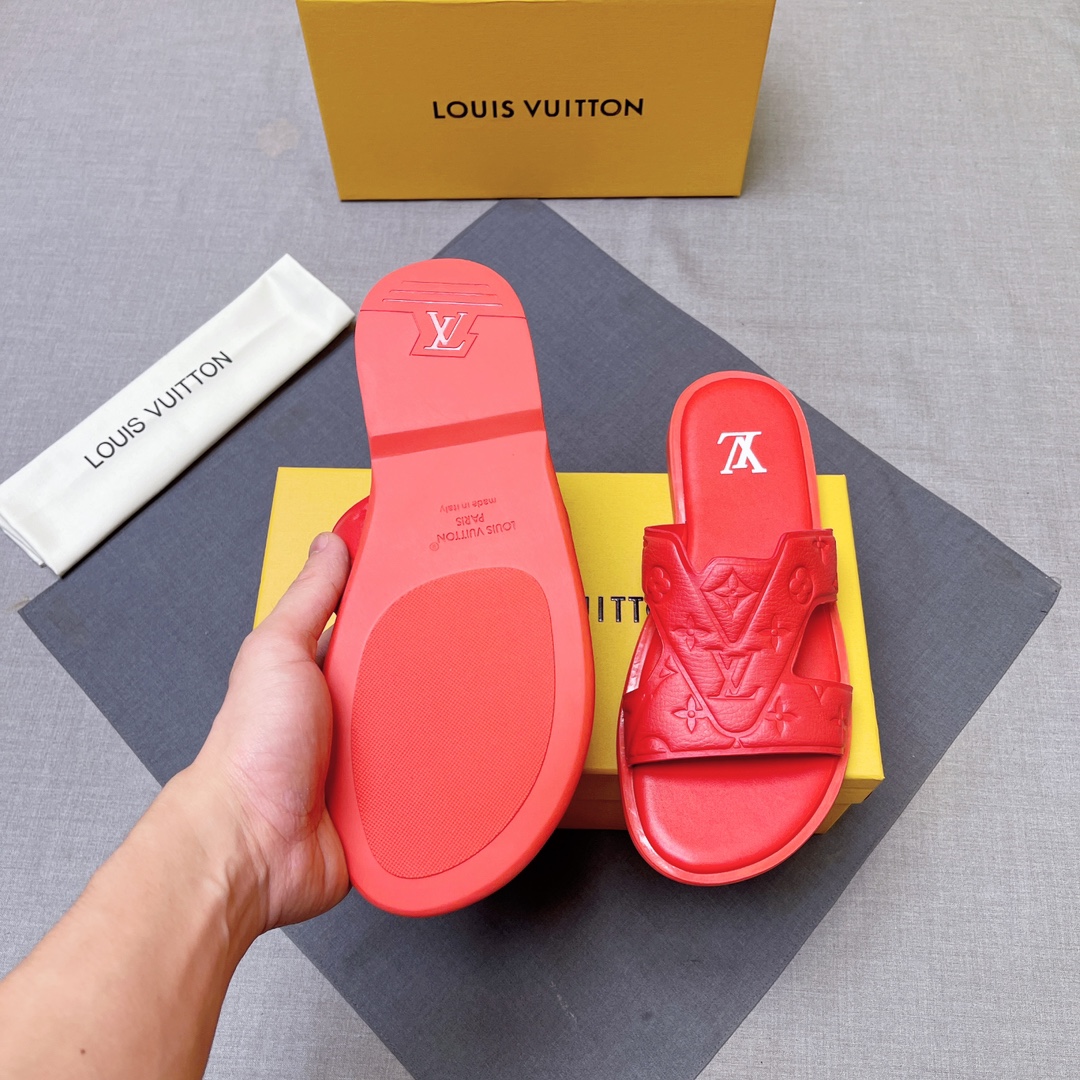 LV shoe
