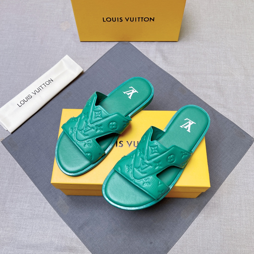 LV shoe