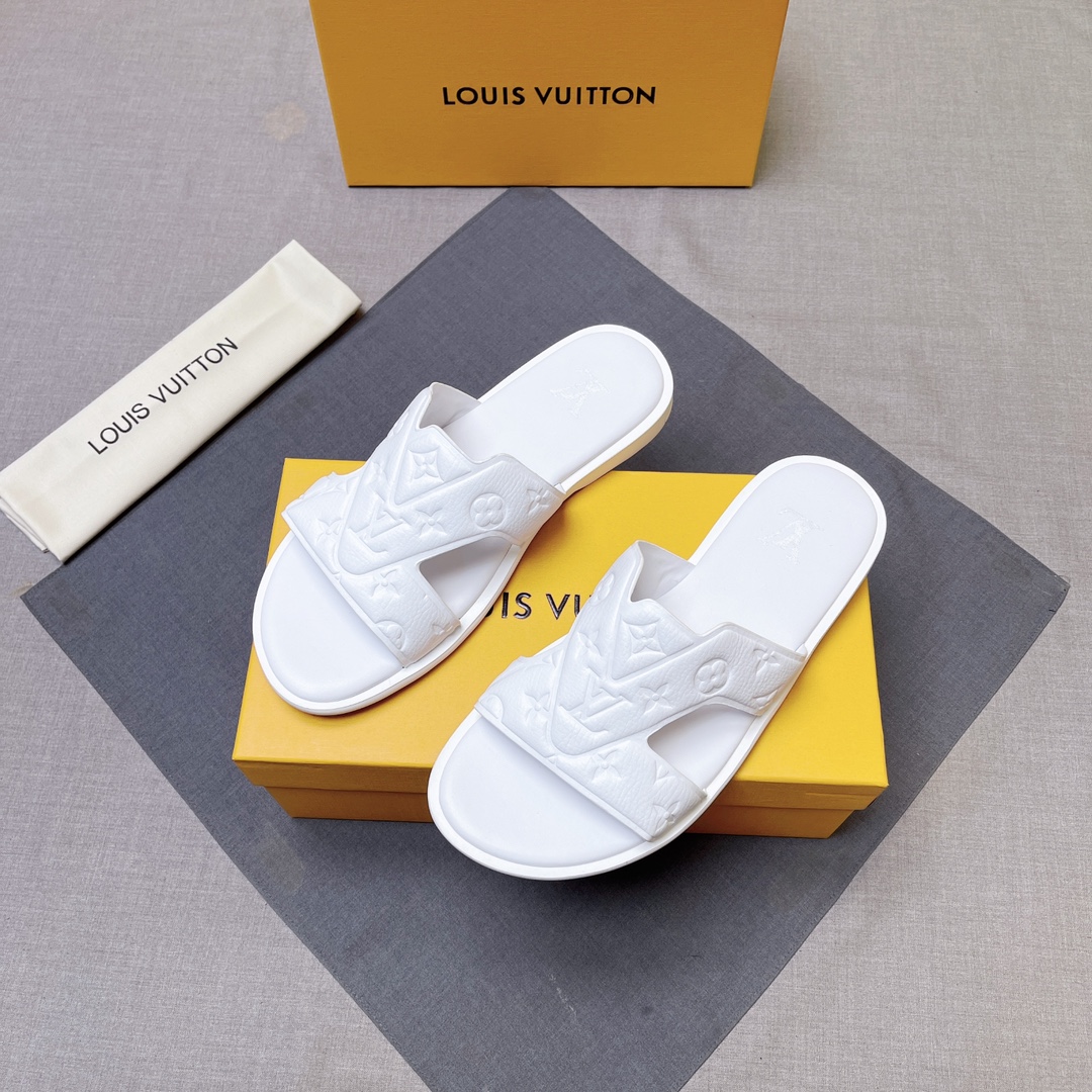 LV shoe