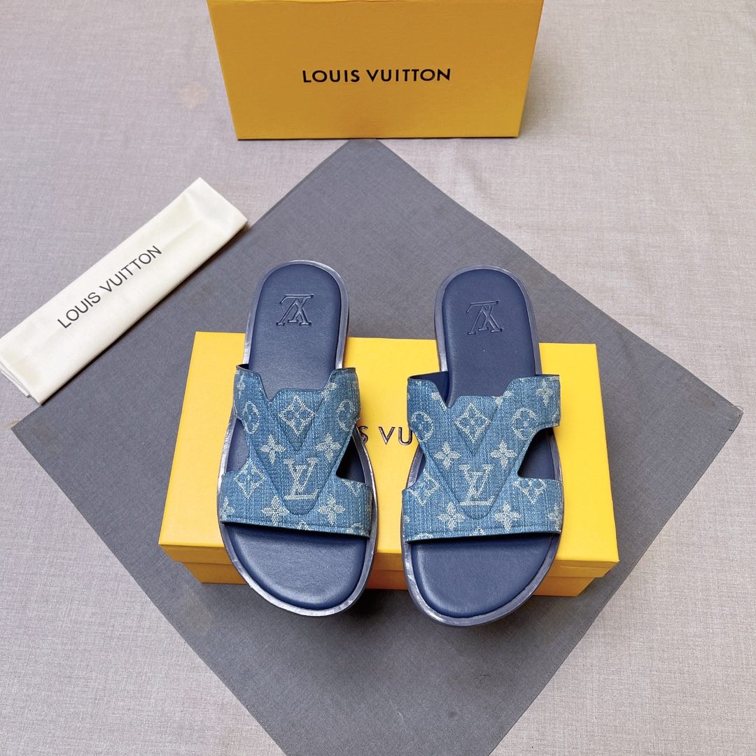 LV shoe