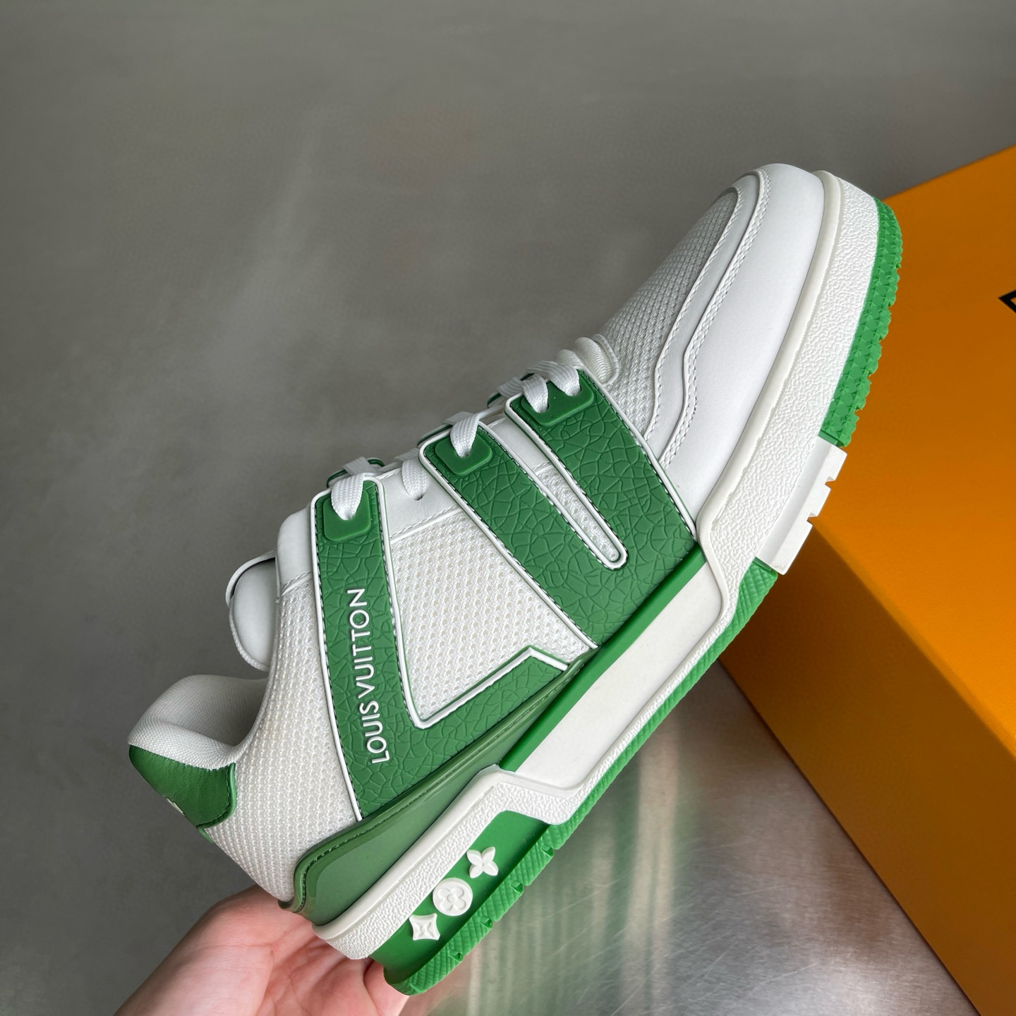 LV shoe