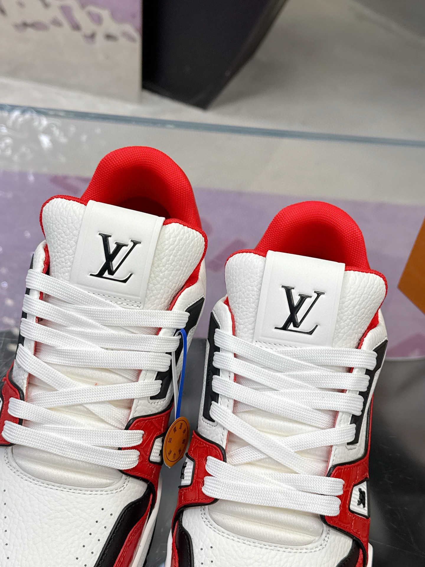 LV shoe