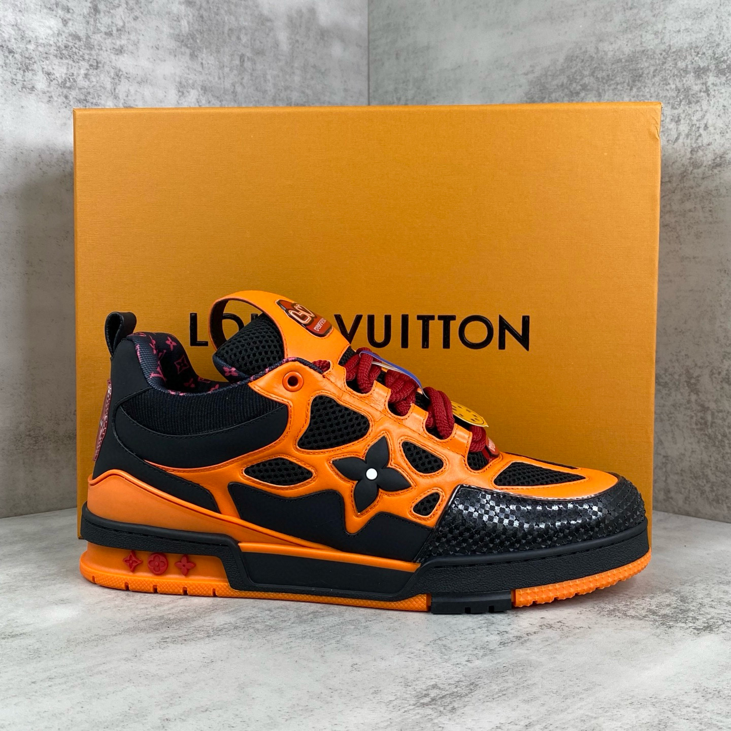LV shoe