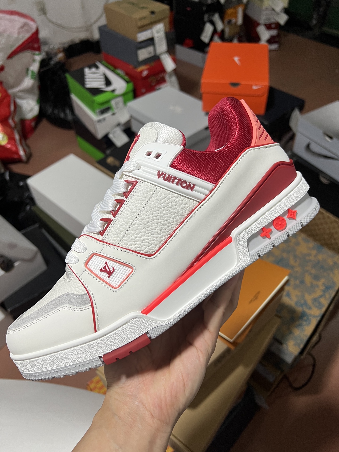 LV shoe