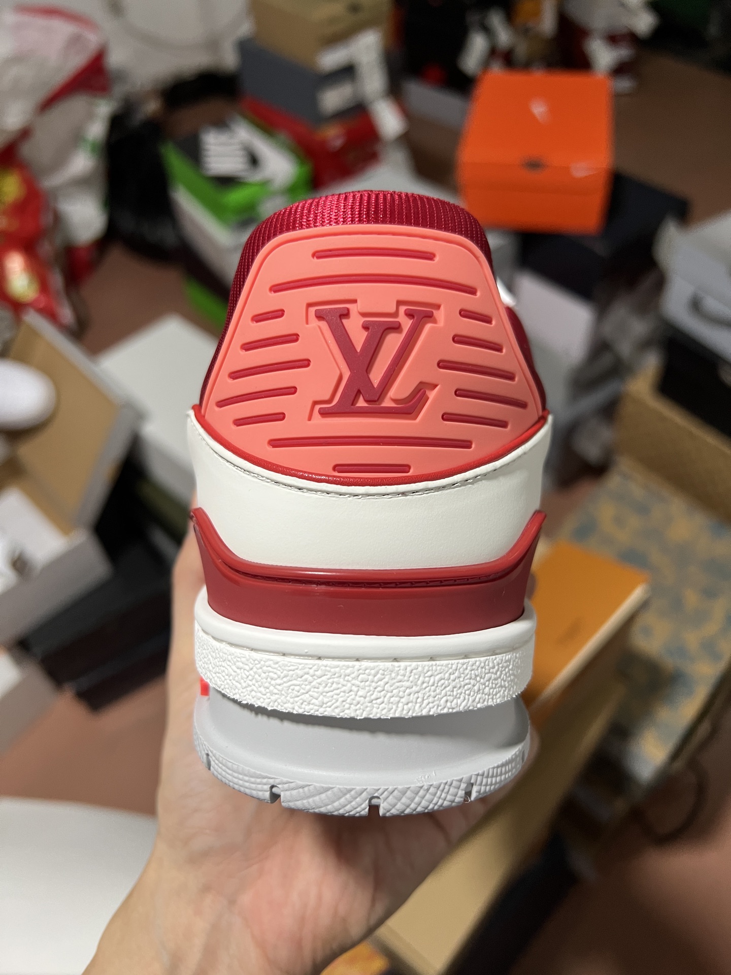 LV shoe