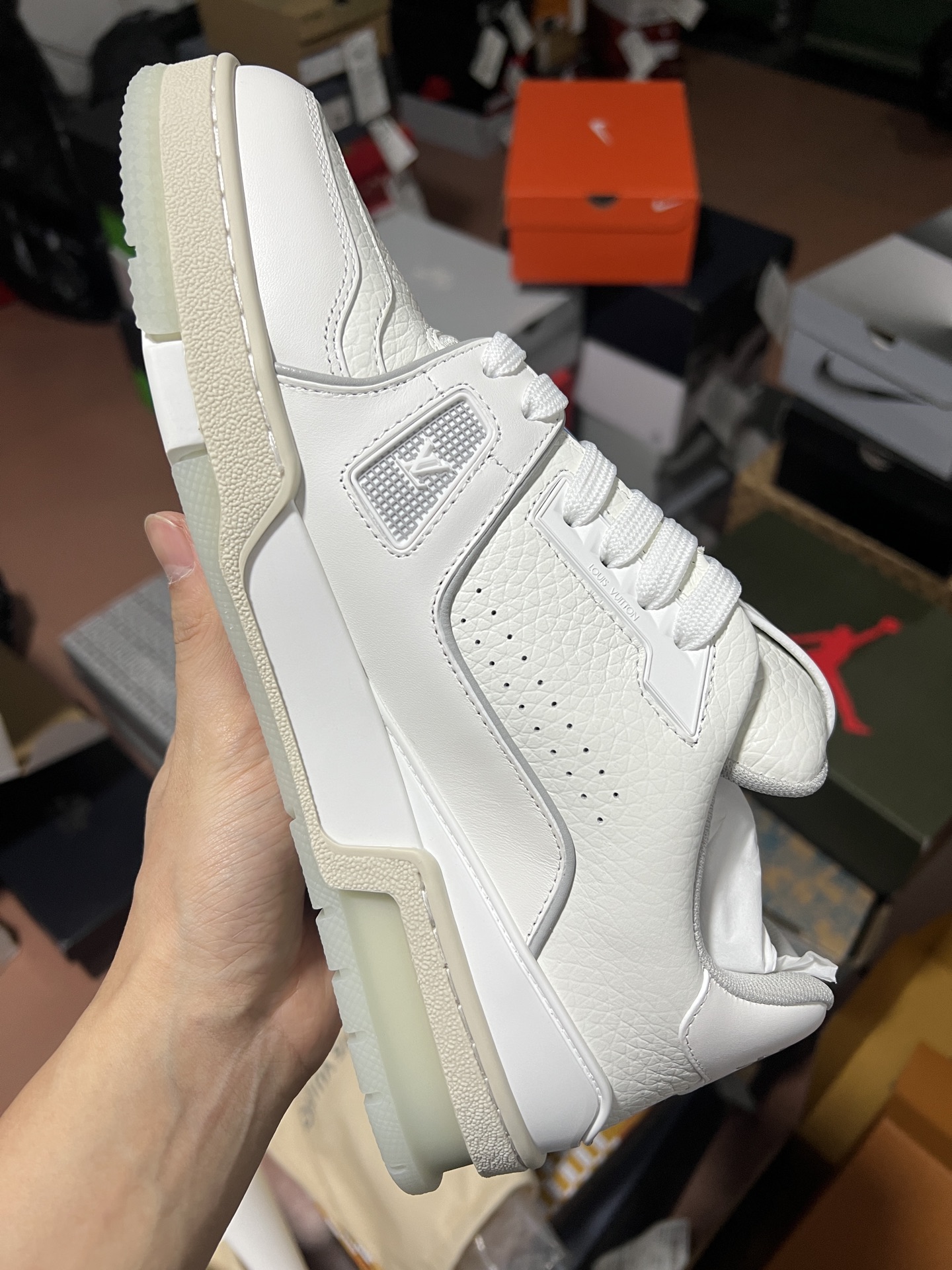 LV shoe