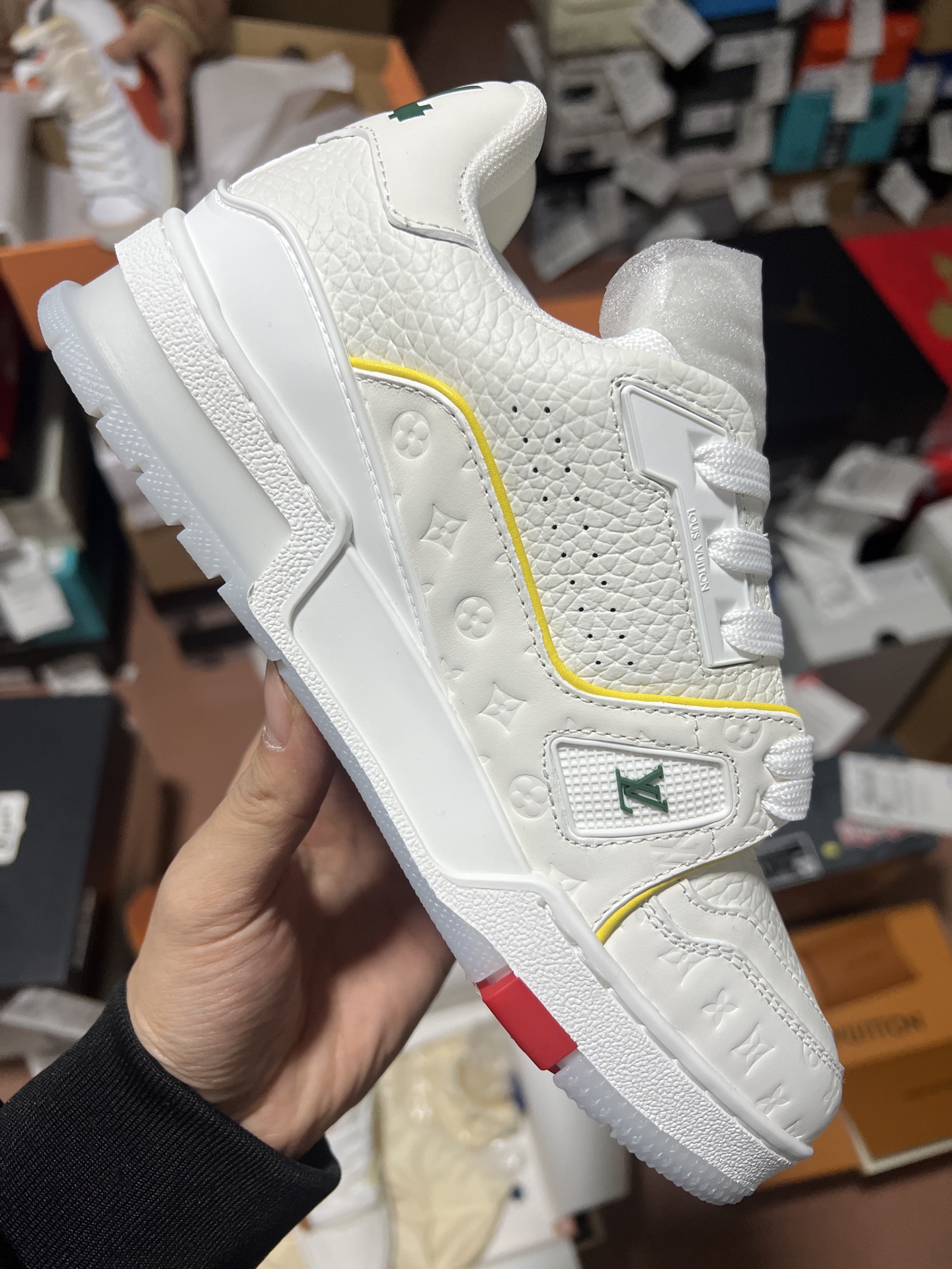 LV shoe