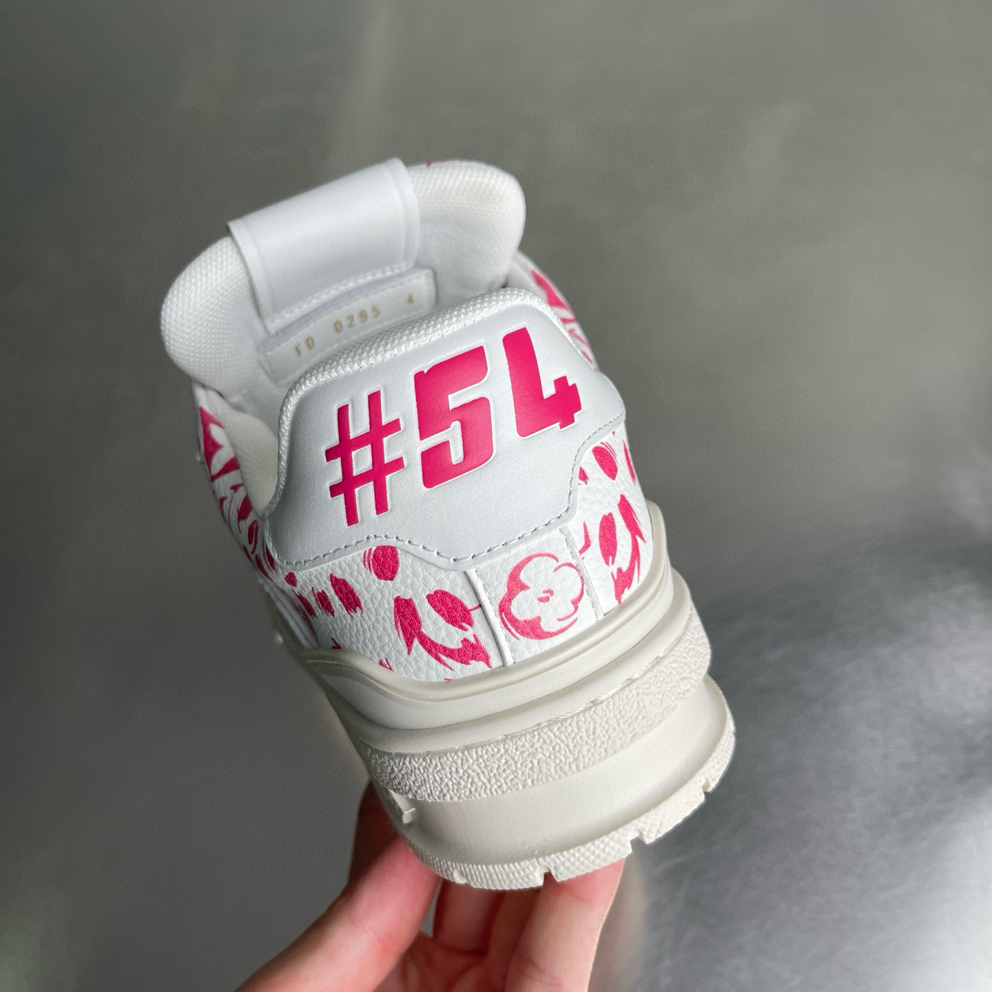 LV shoe