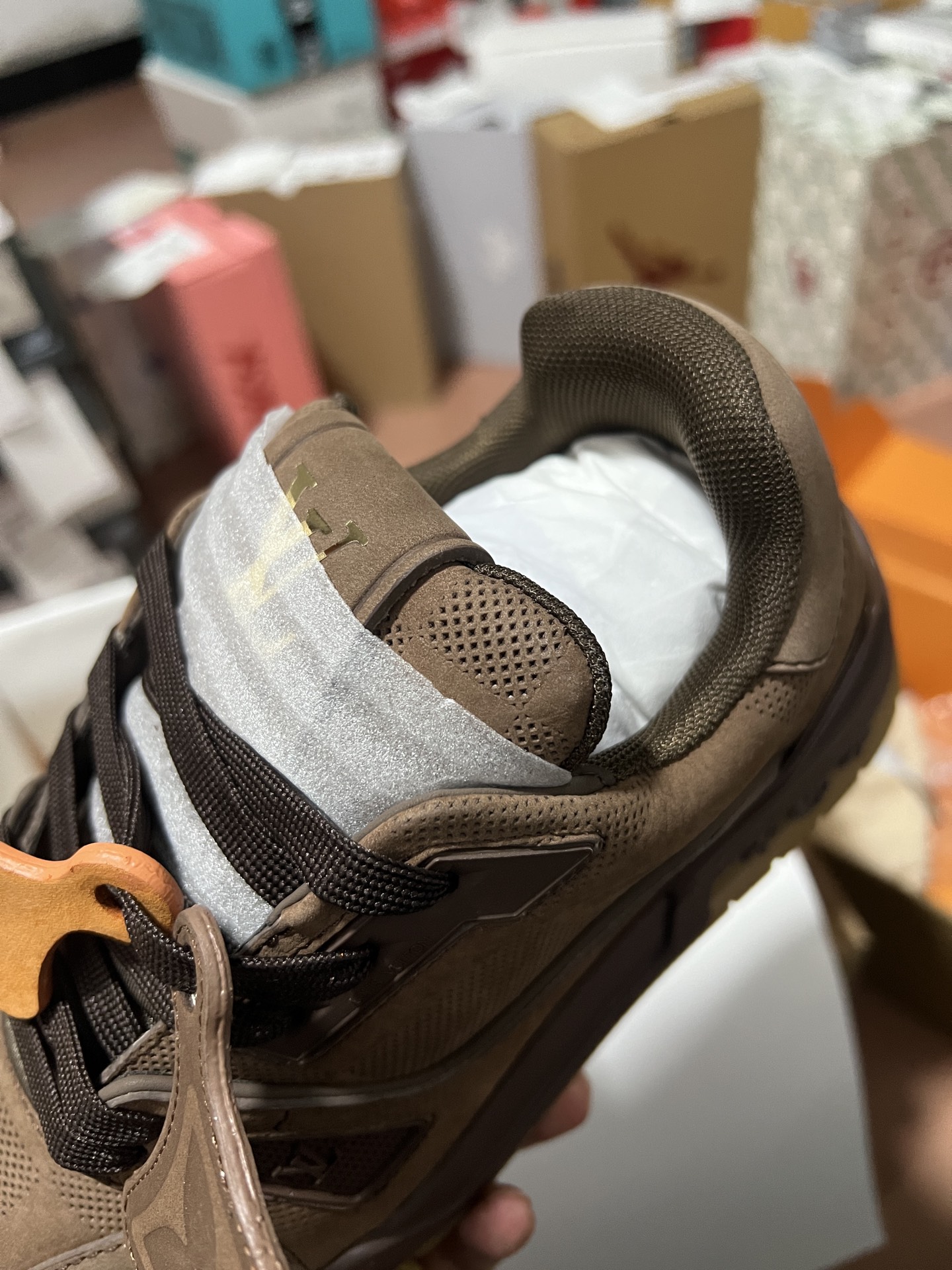 LV shoe
