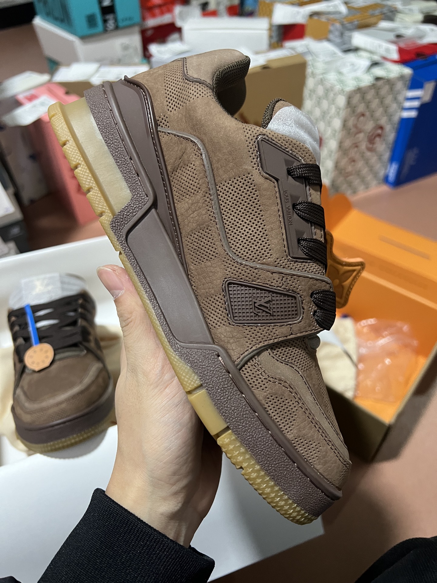 LV shoe