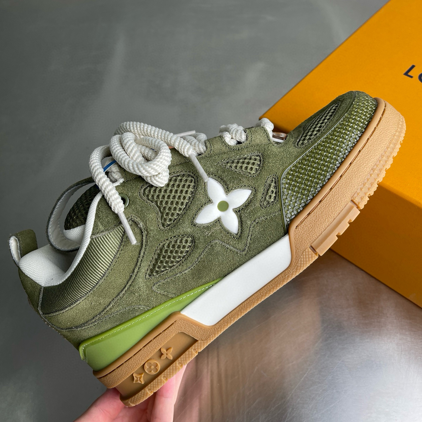 LV shoe