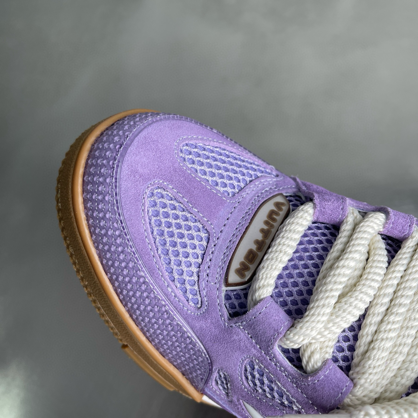 LV shoe