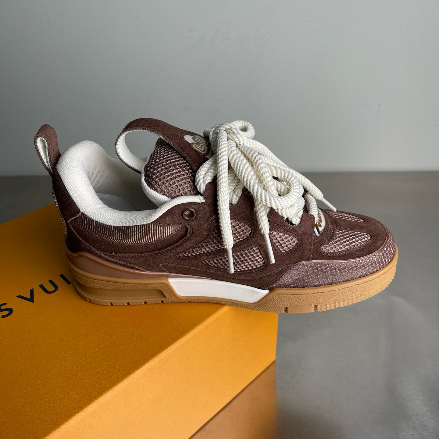 LV shoe