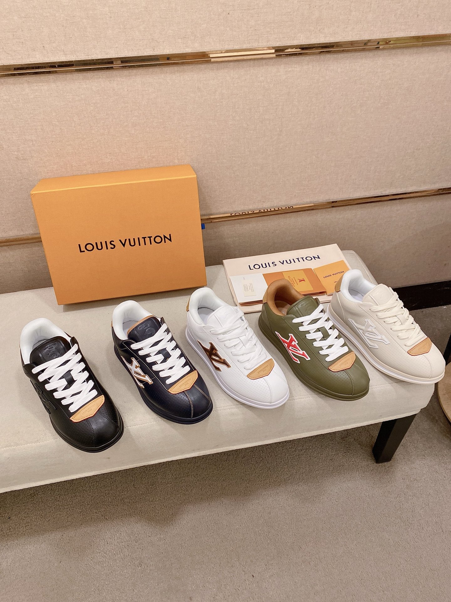 LV shoe