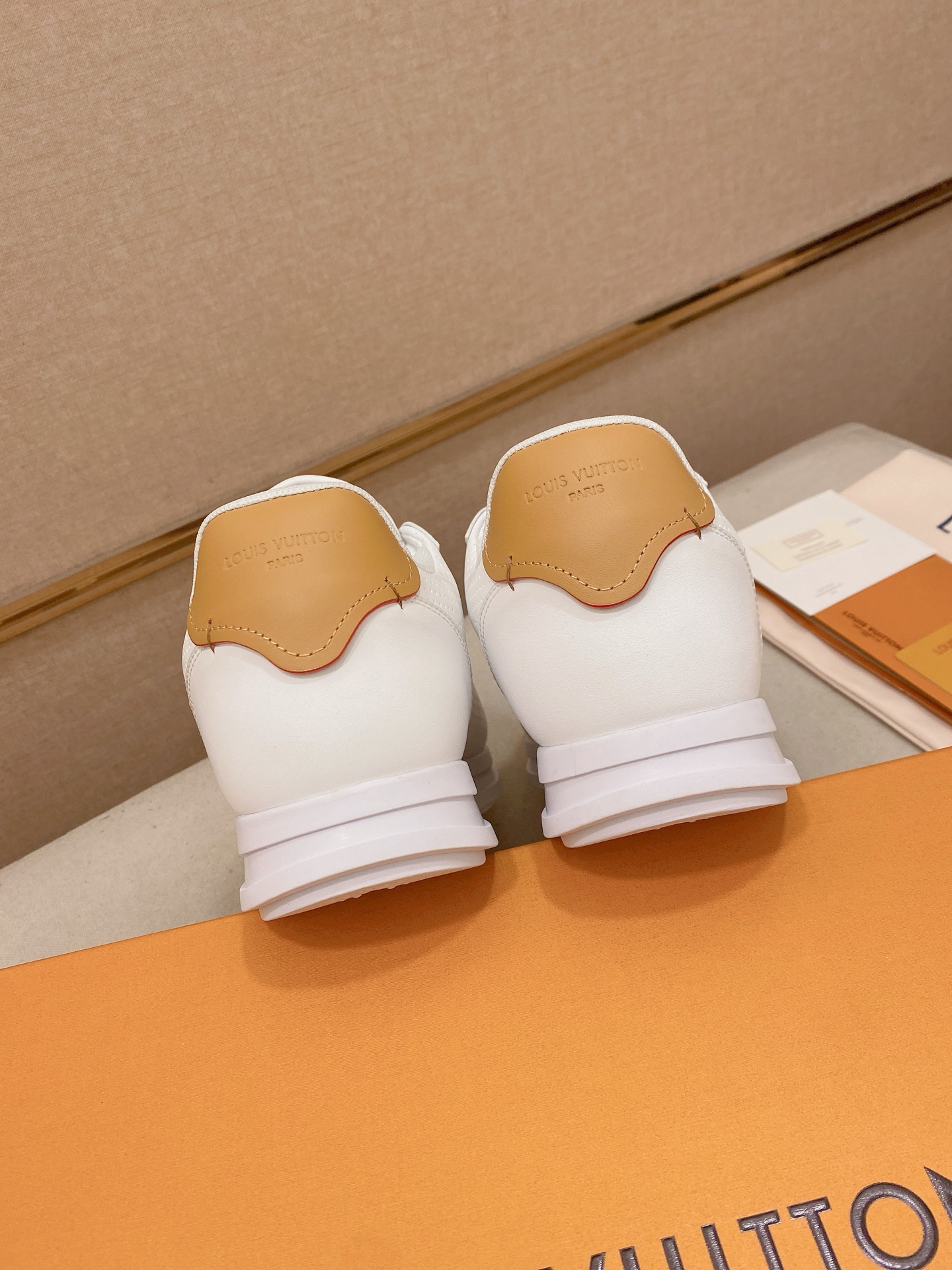 LV shoe