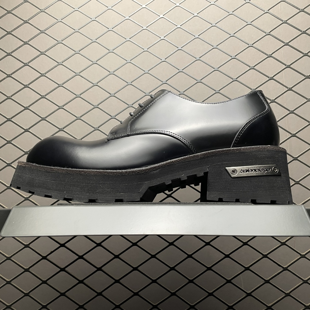 Balenciaga shoes