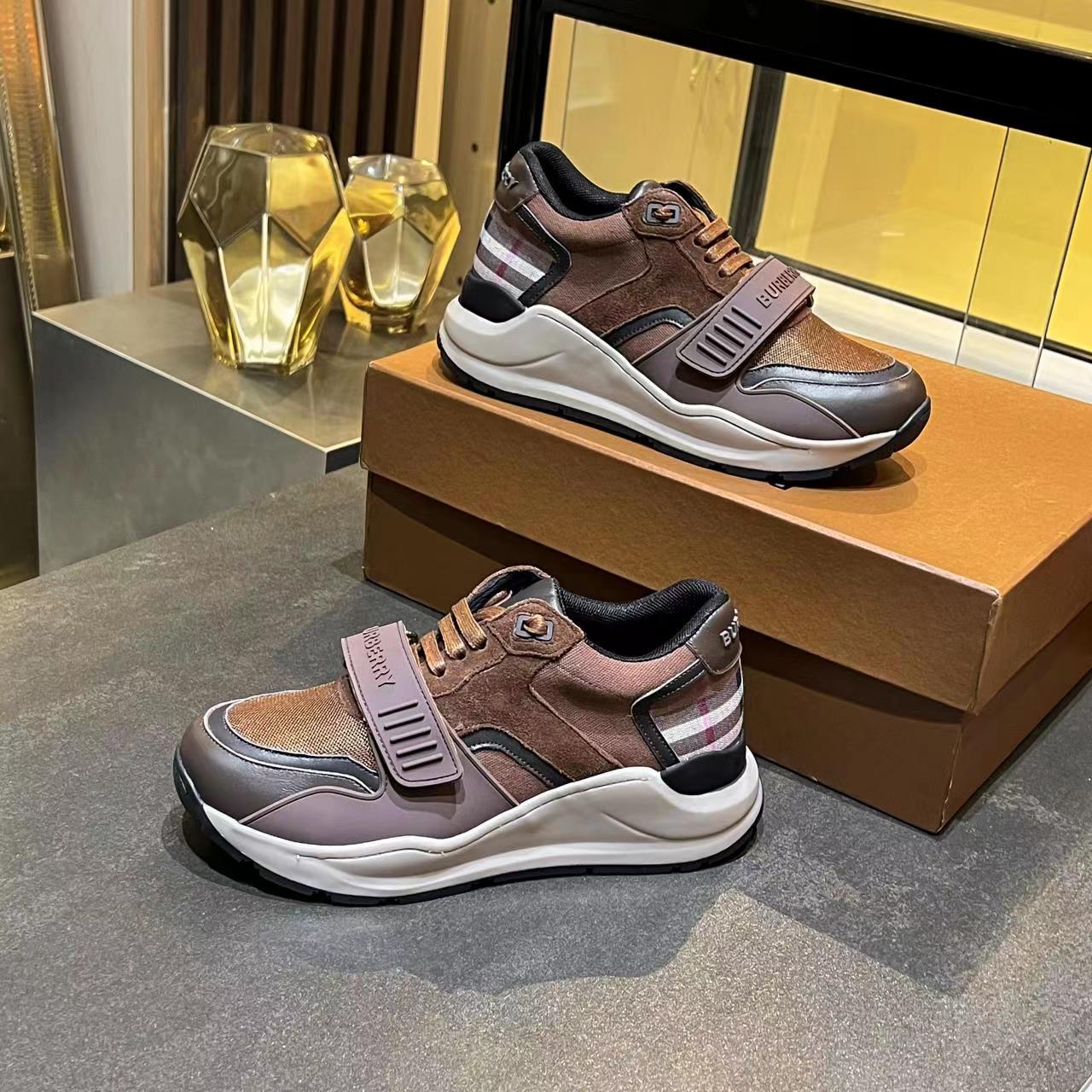 Burberry shoes