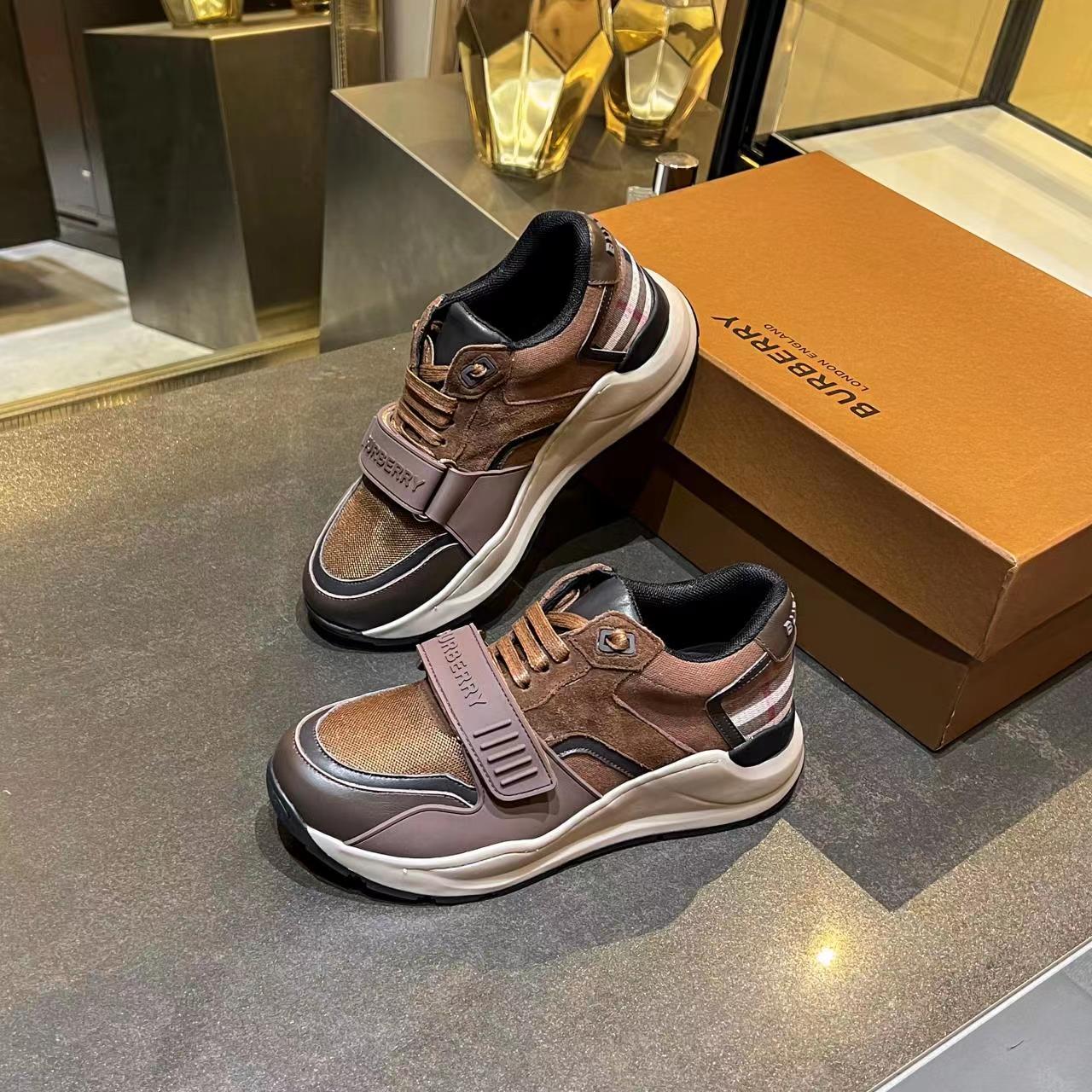Burberry shoes