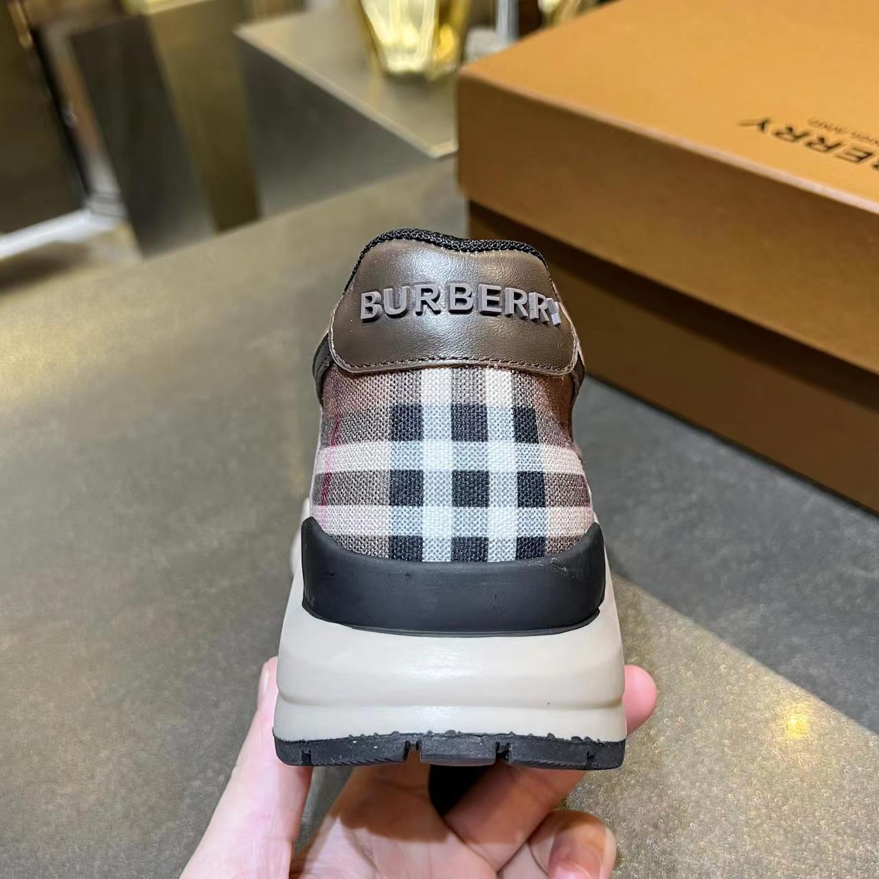 Burberry shoes