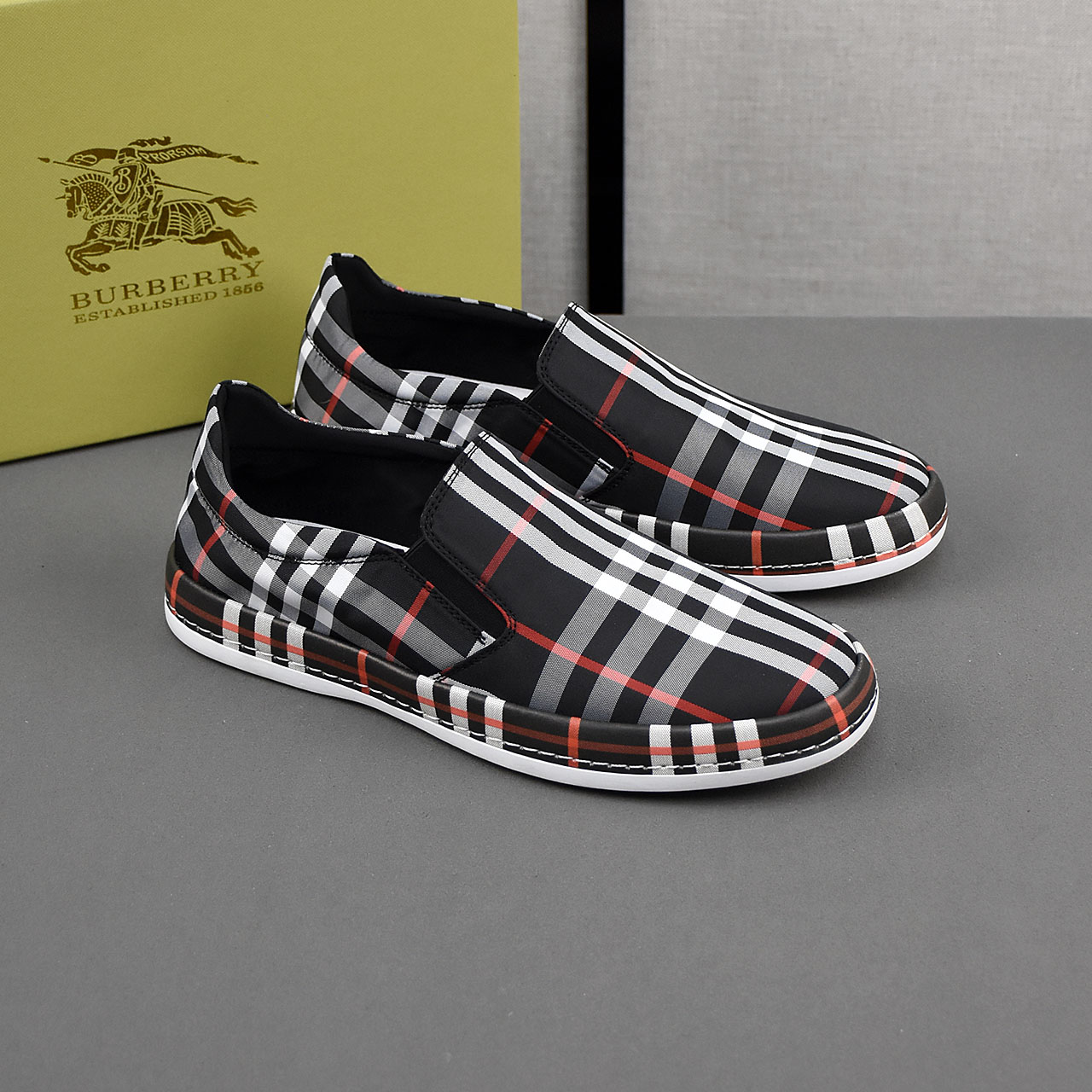 Burberry shoes