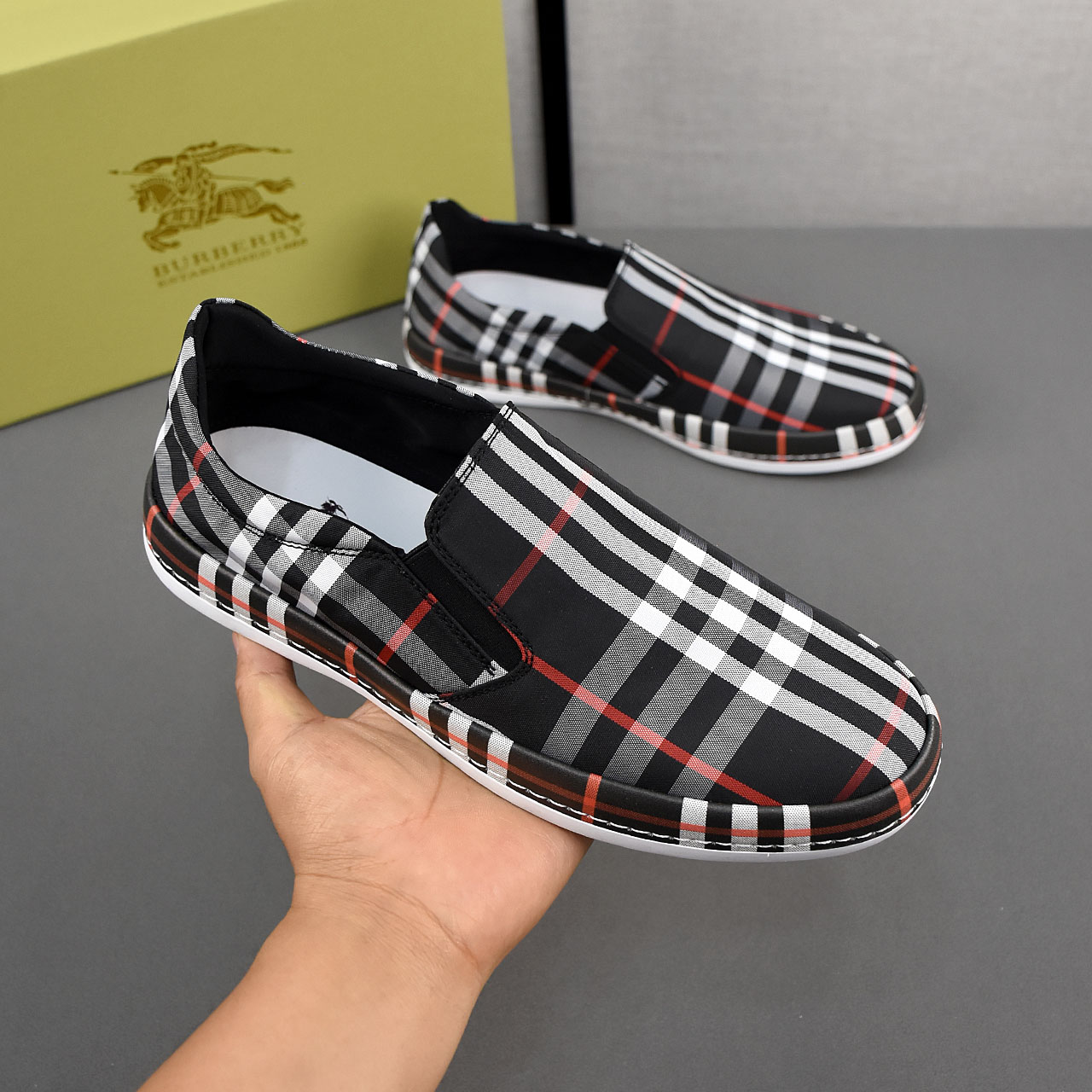 Burberry shoes