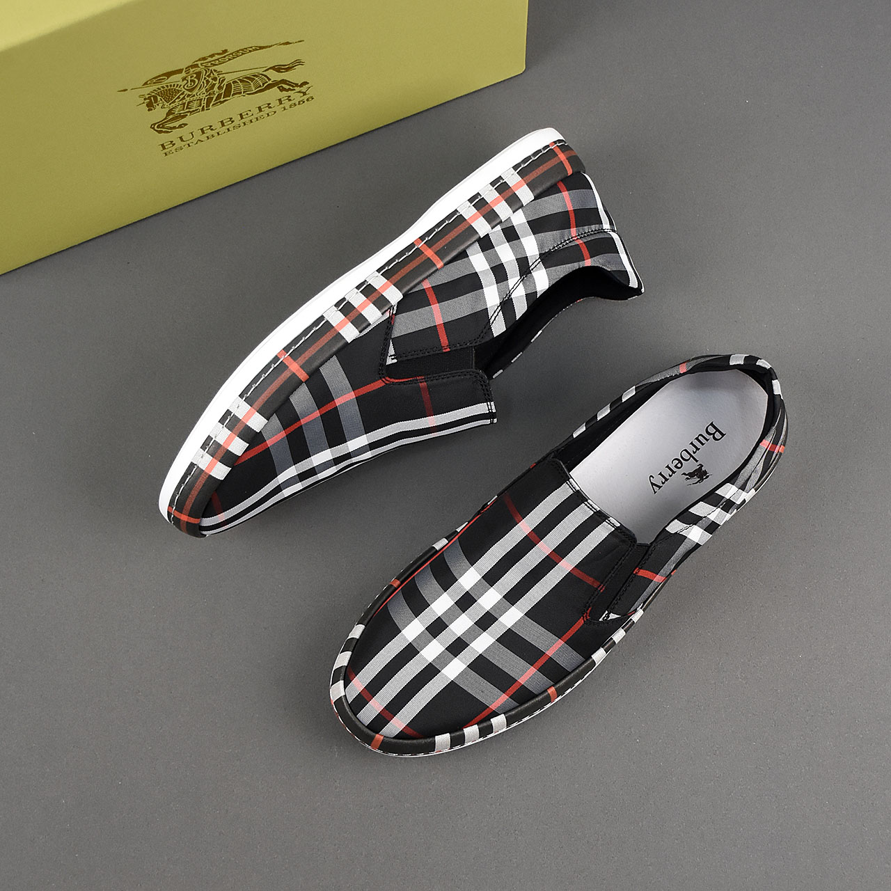 Burberry shoes