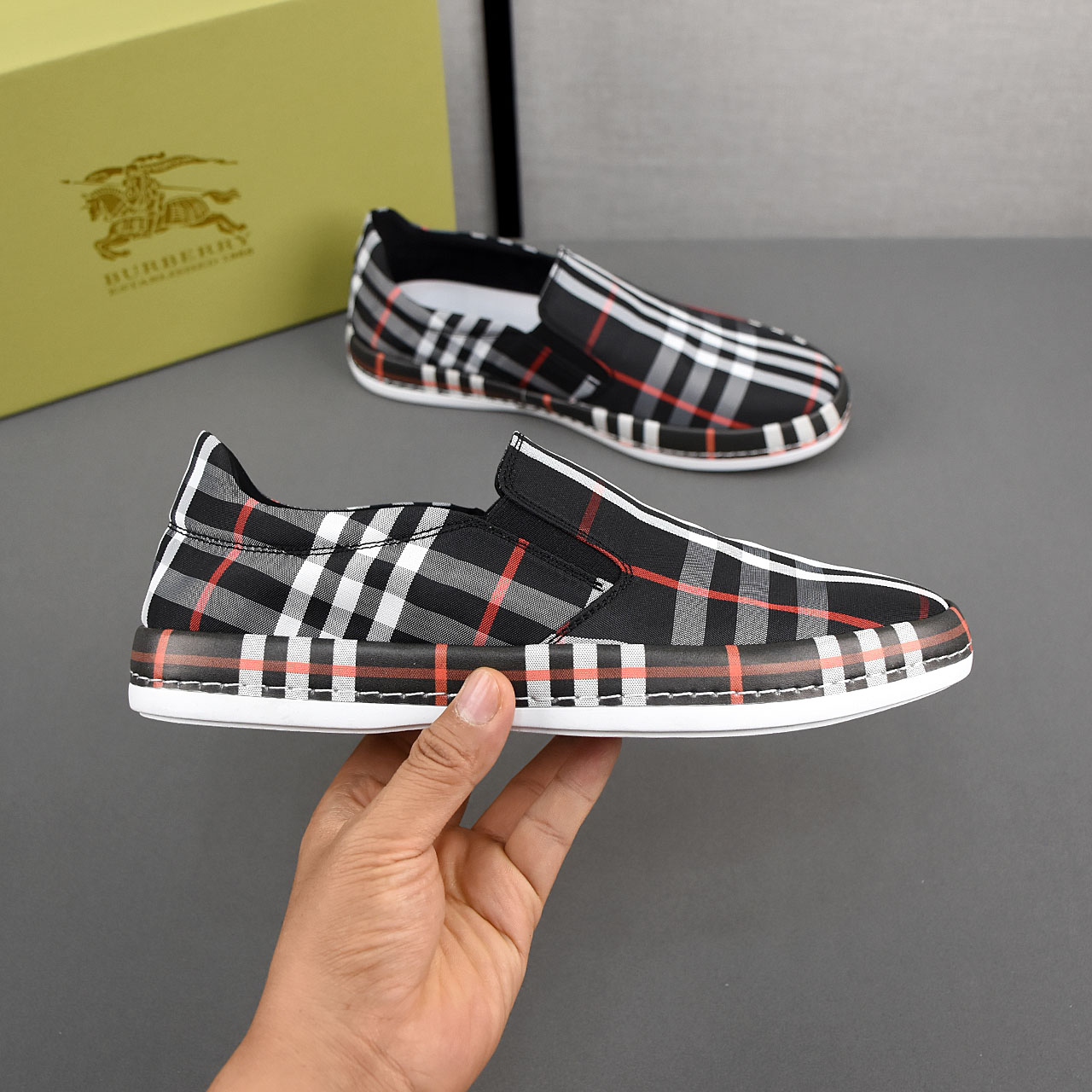 Burberry shoes