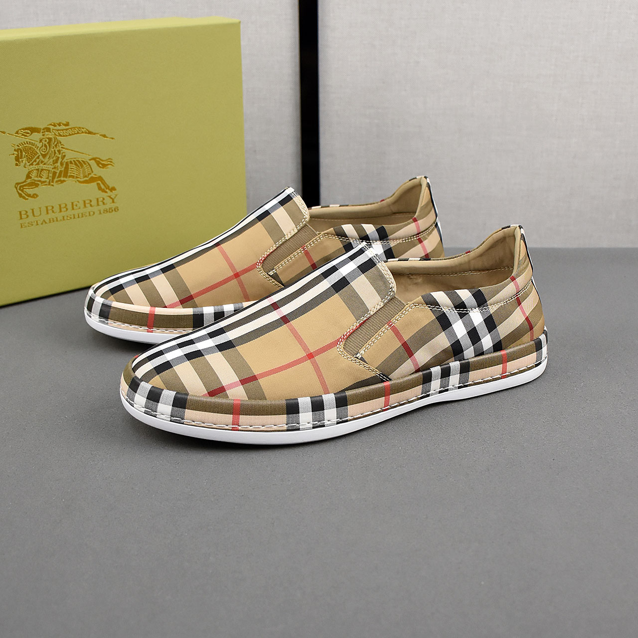 Burberry shoes