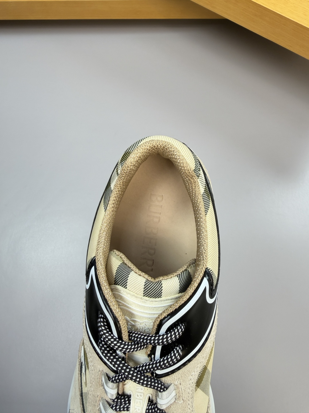 Burberry shoes
