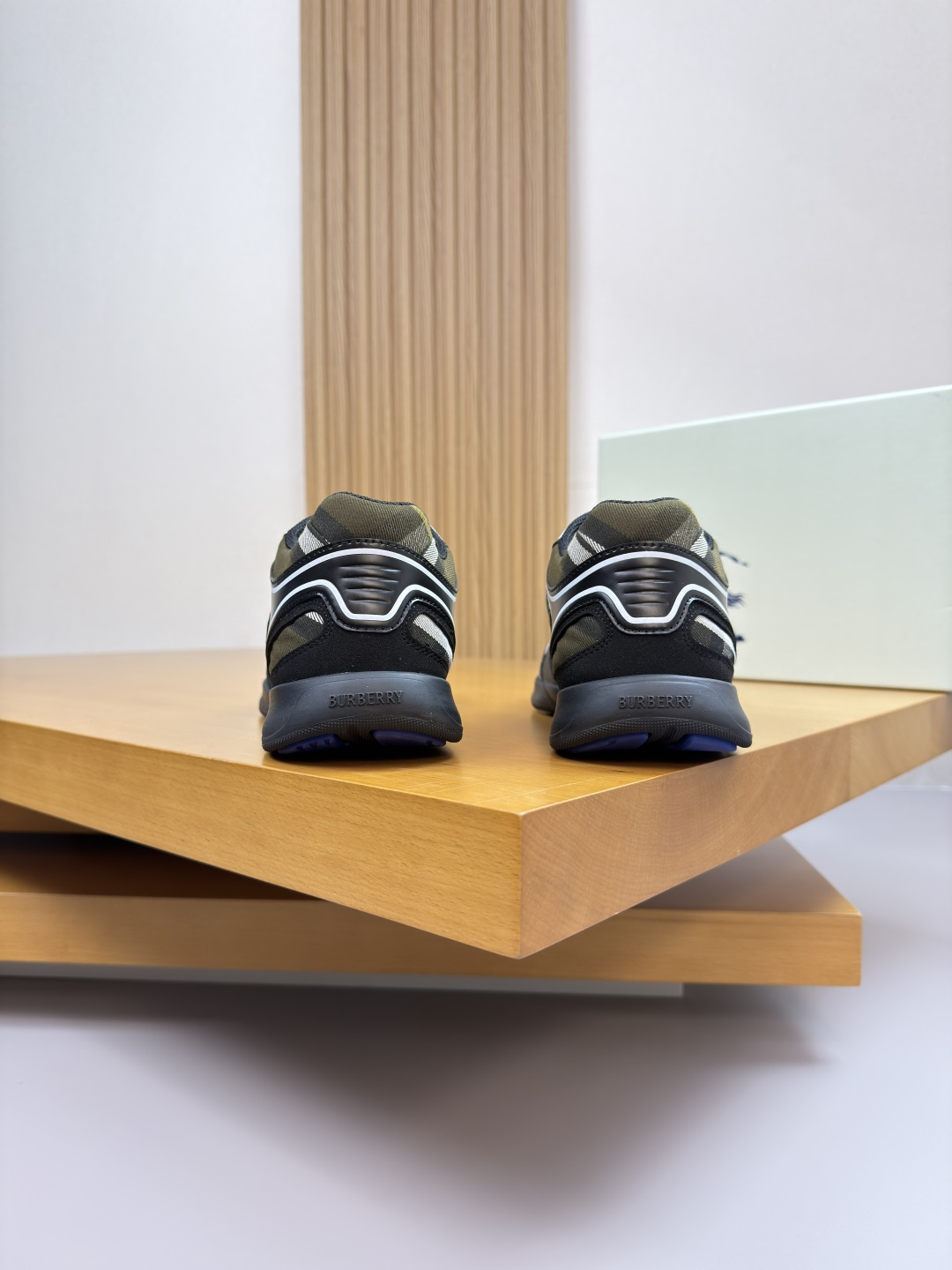 Burberry shoes