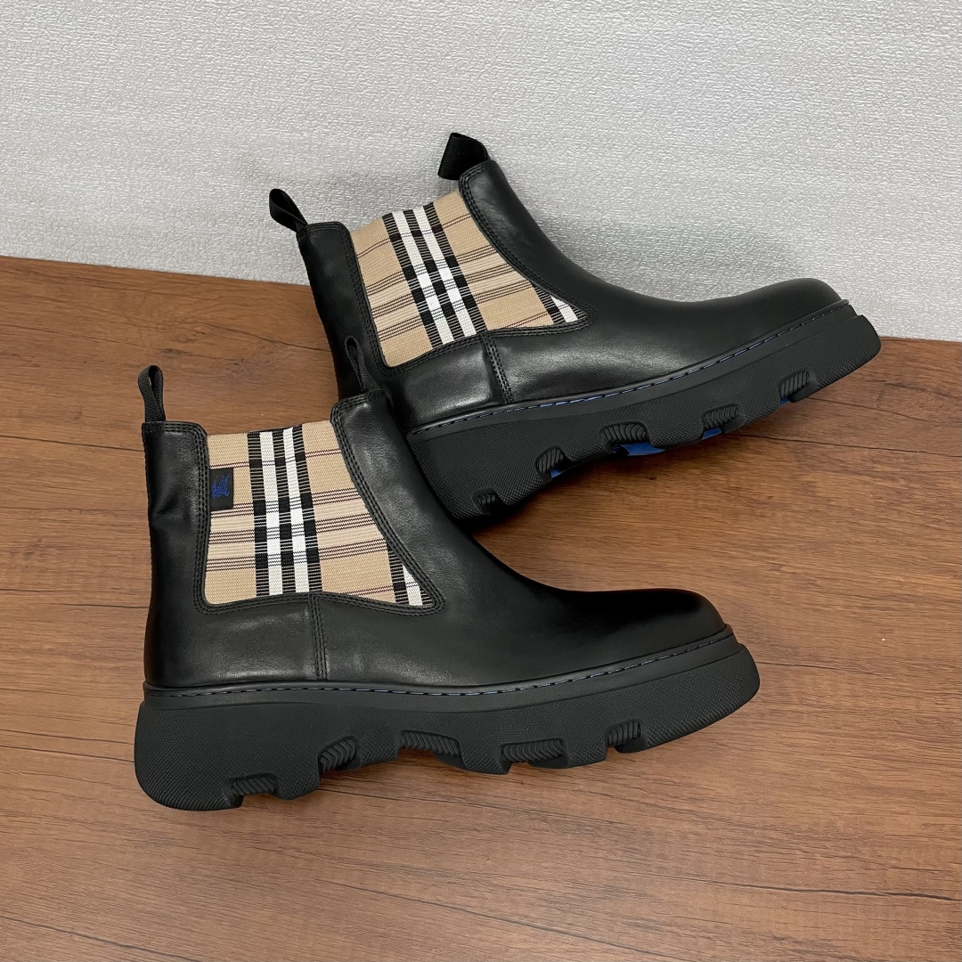 Burberry shoes
