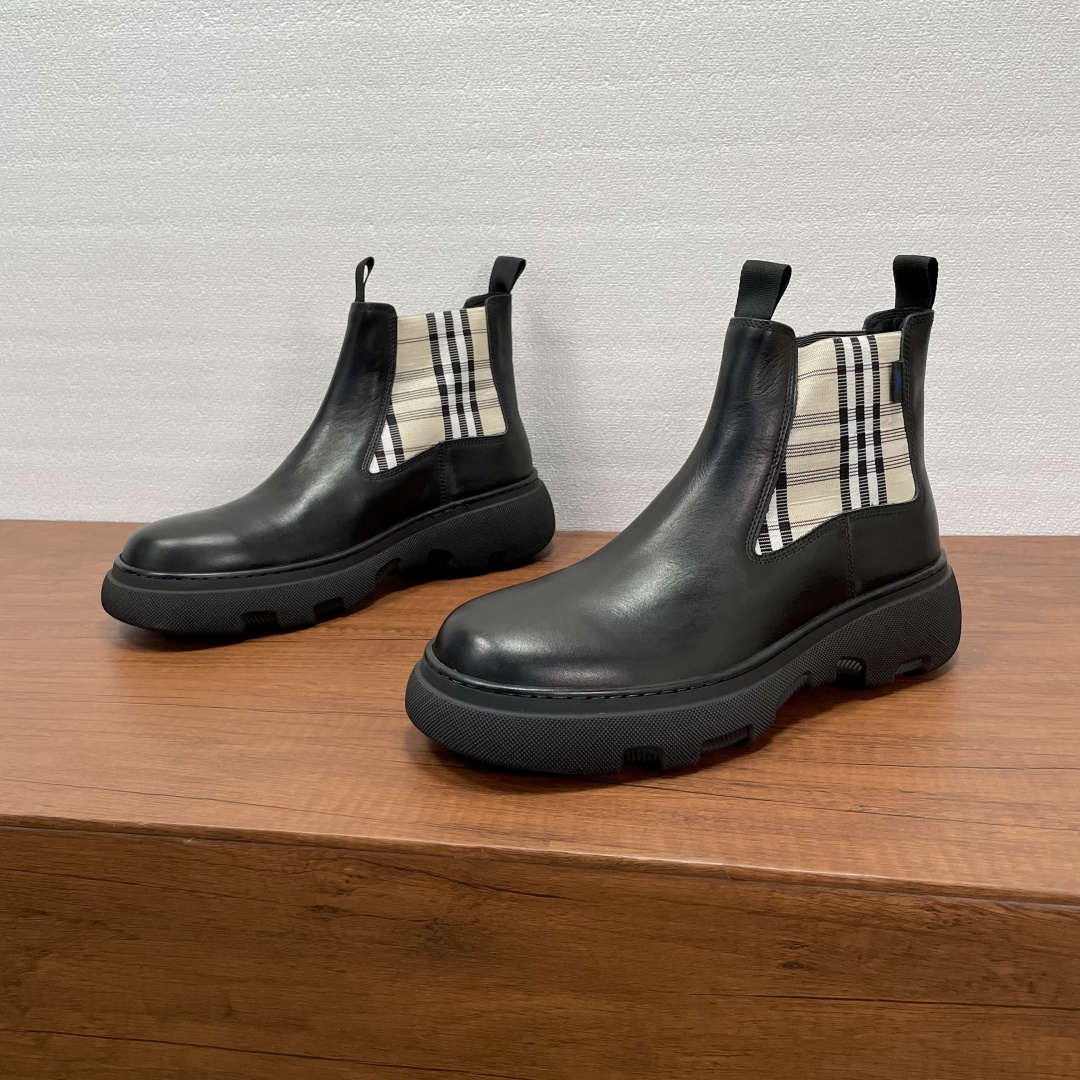 Burberry shoes