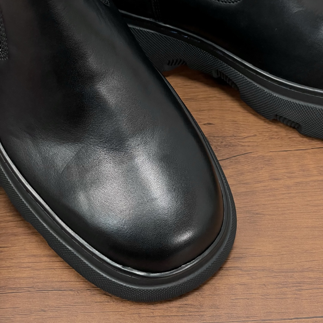 Burberry shoes