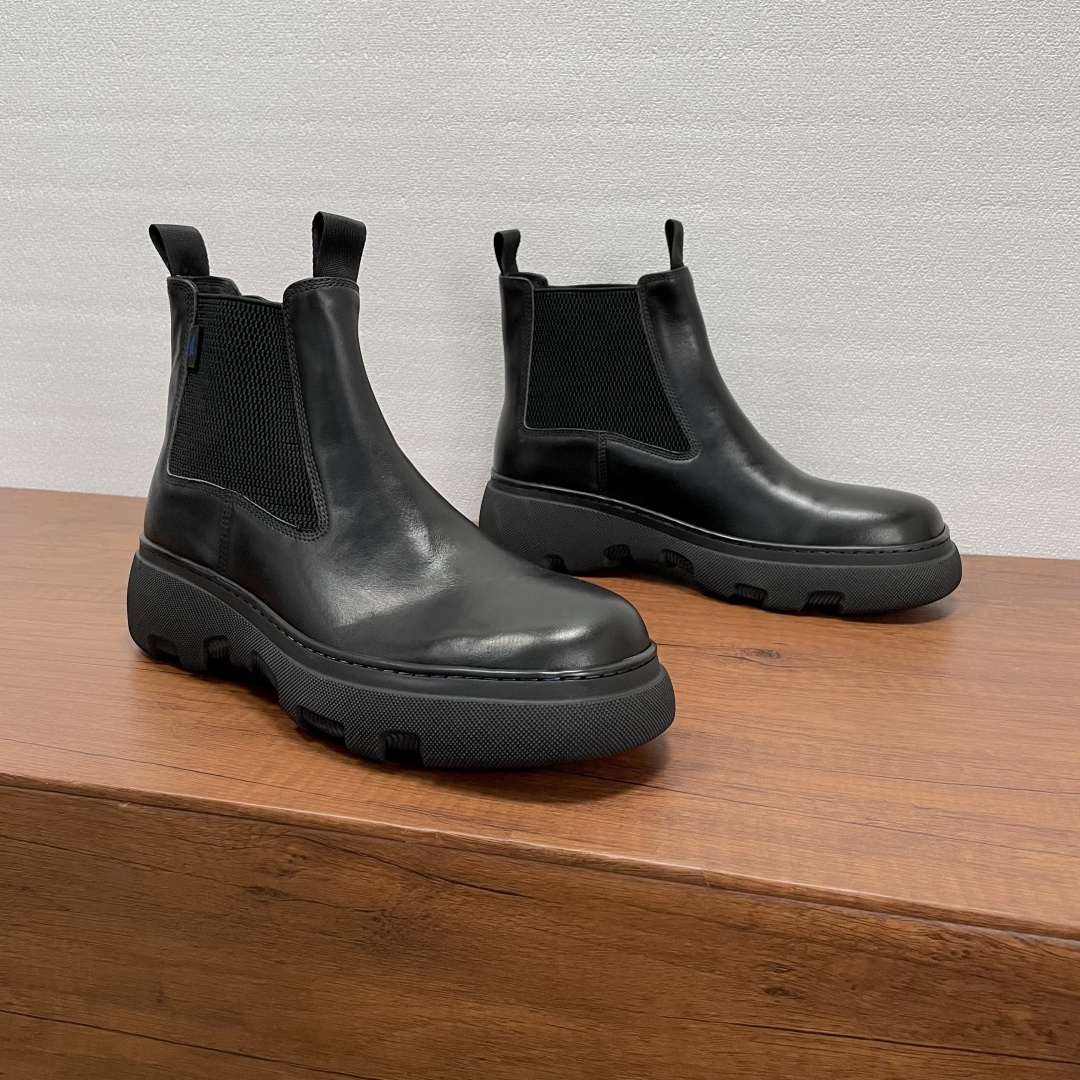 Burberry shoes