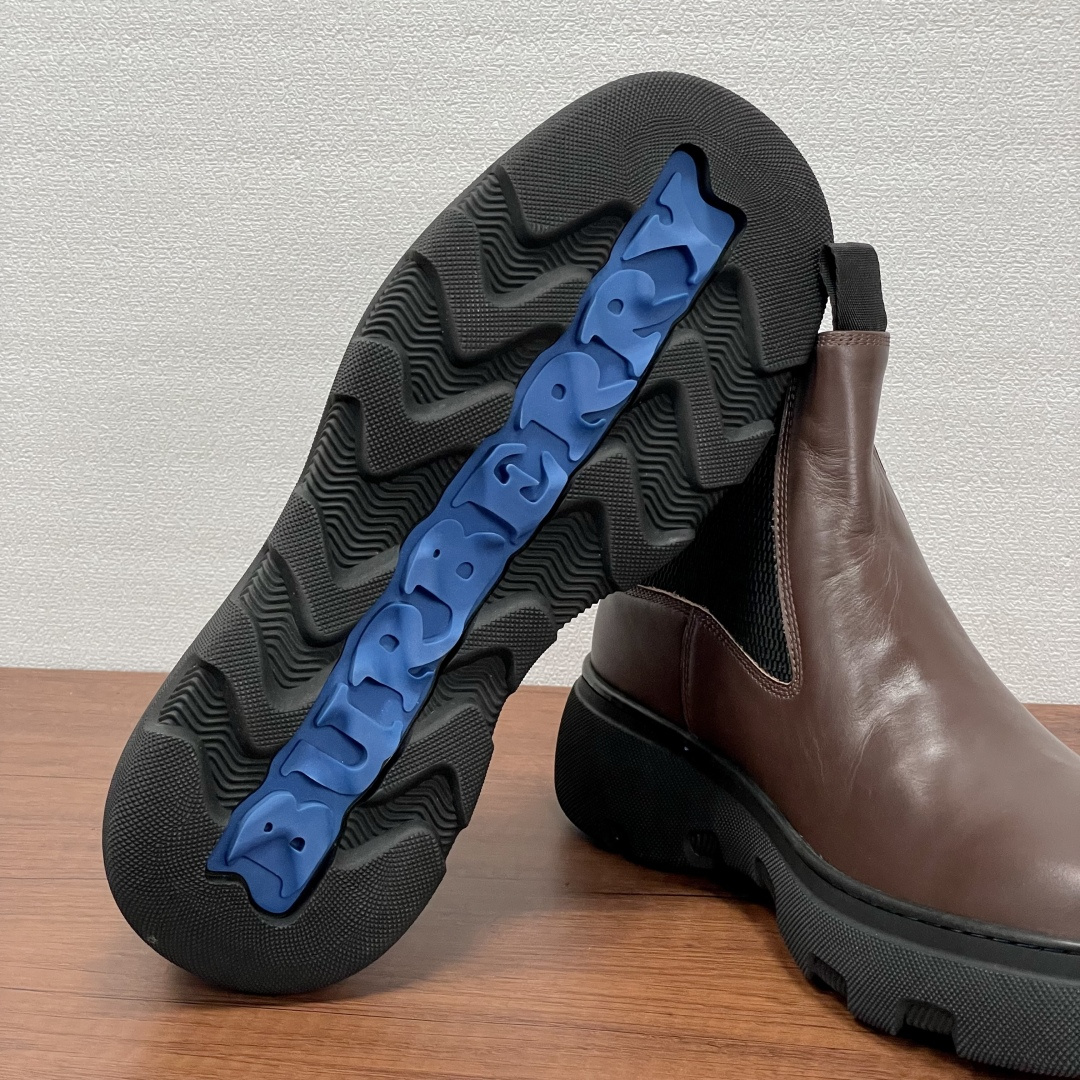Burberry shoes