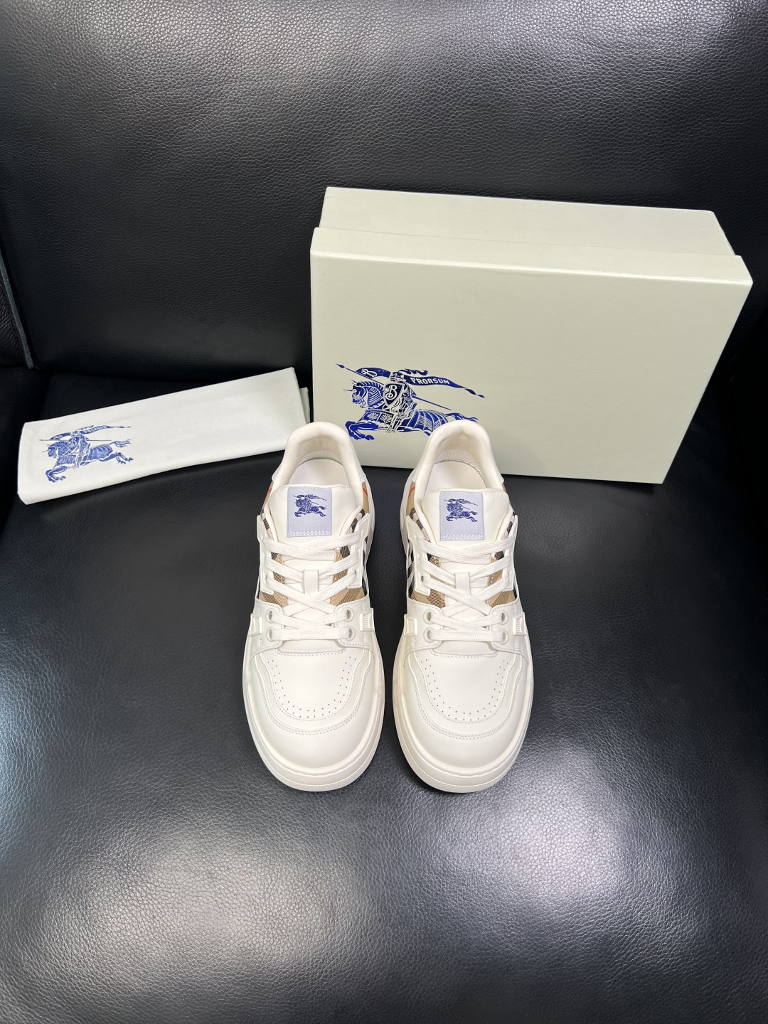 Burberry shoes