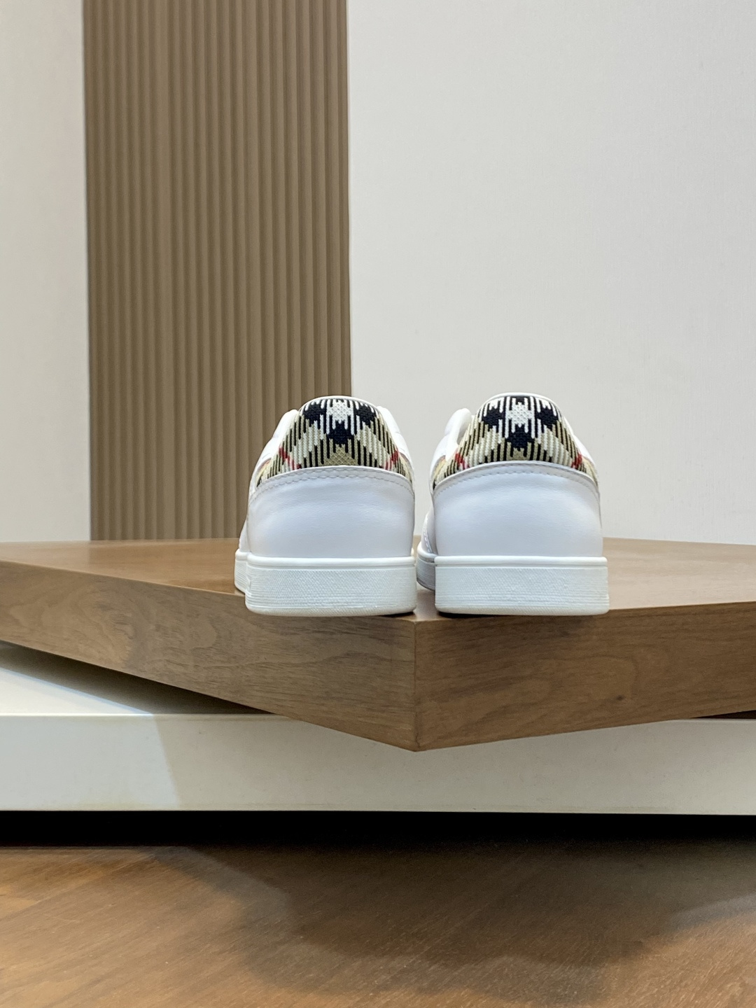 Burberry shoes