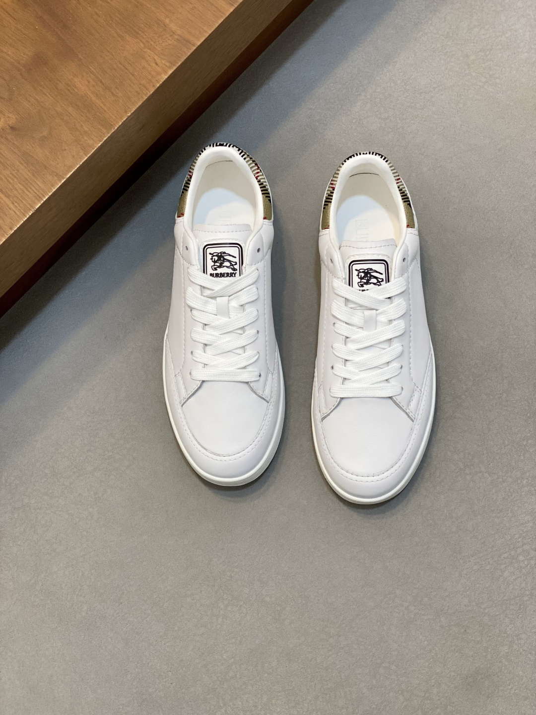 Burberry shoes