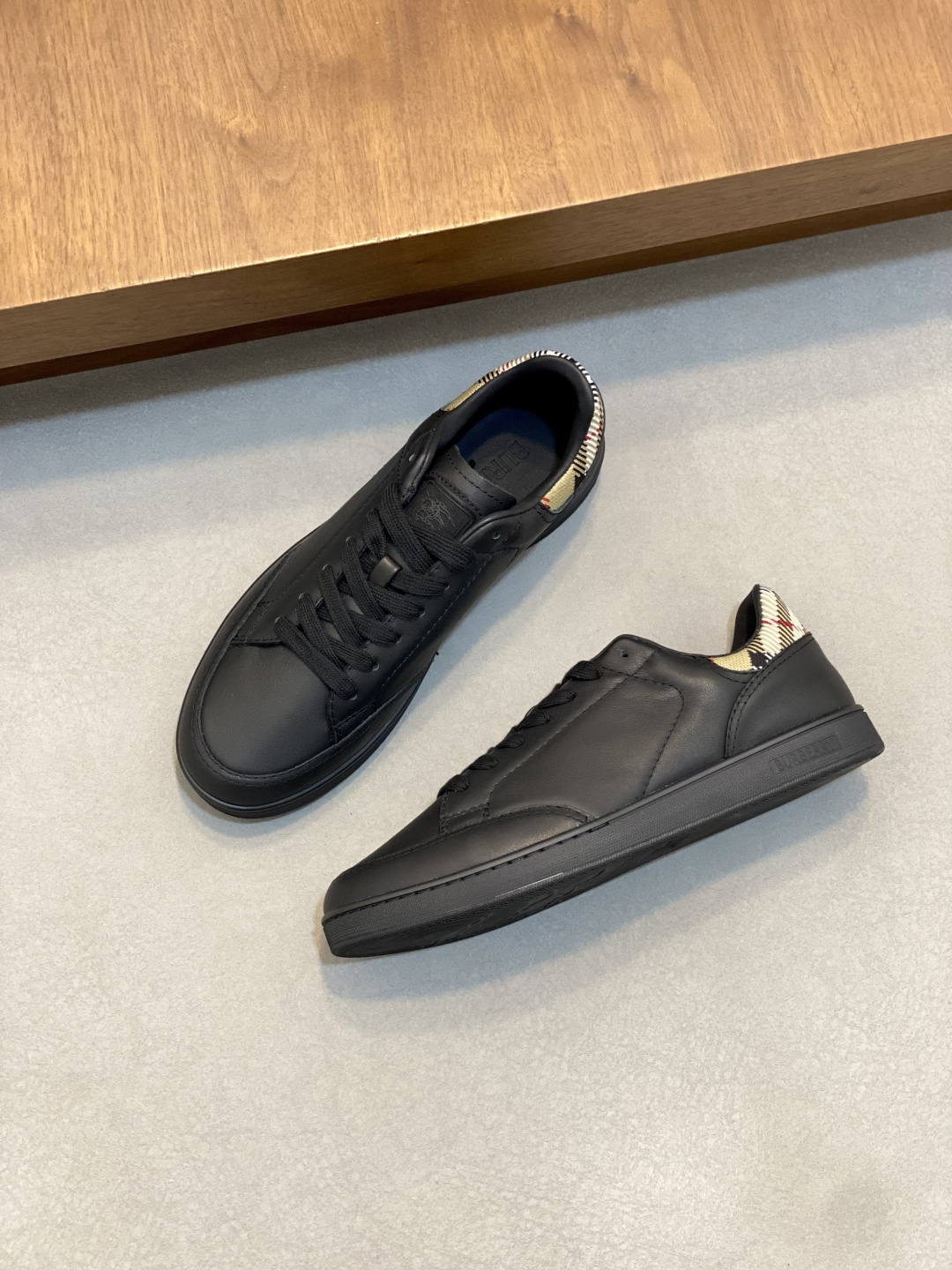 Burberry shoes