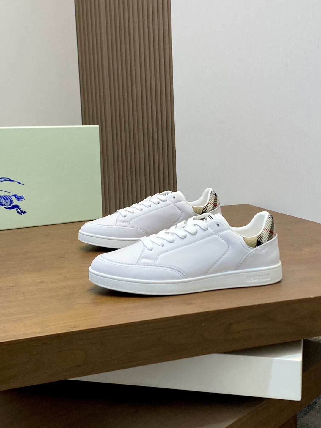 Burberry shoes